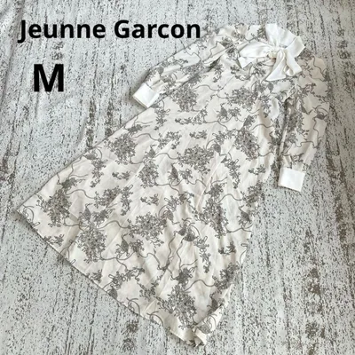 ジュンヌガルソン 長袖 ロングフレアワンピース M ベージュ 花柄 リボンタイ
