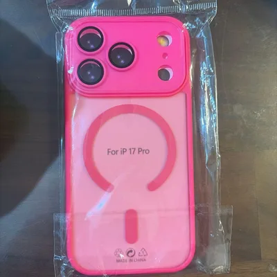 【スマホケースです】iPhone17pro対応のスマホケース