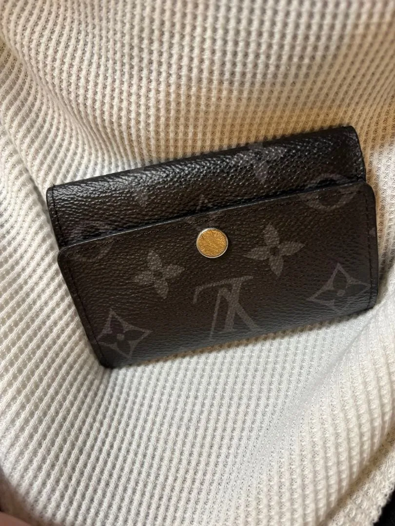 LOUIS VUITTON モノグラム エクリプス キーケース 6連