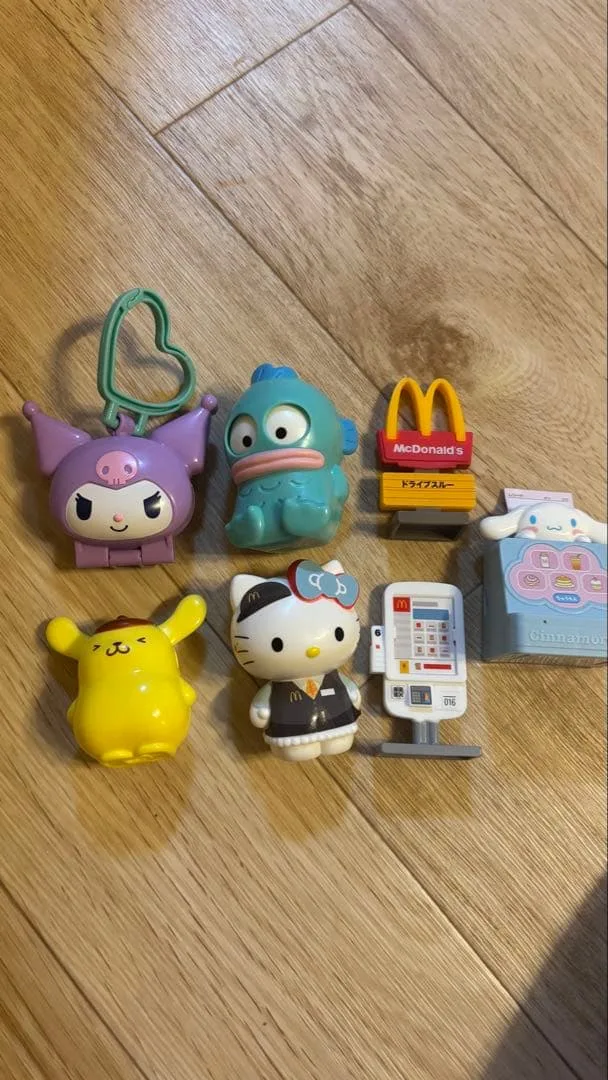 マクドナルド サンリオキャラクターズ おもちゃ まとめ売り