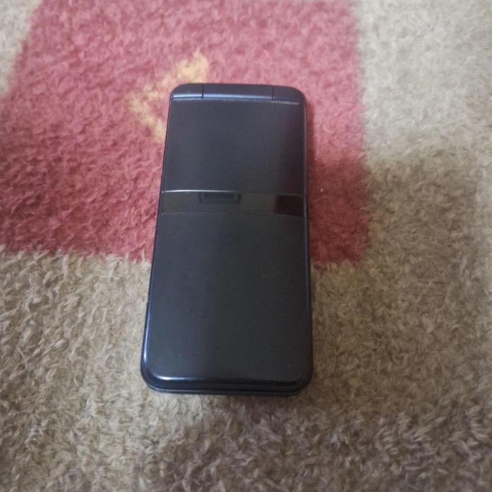 docomo DIGNO KY-42C ブラック 携帯電話 本体