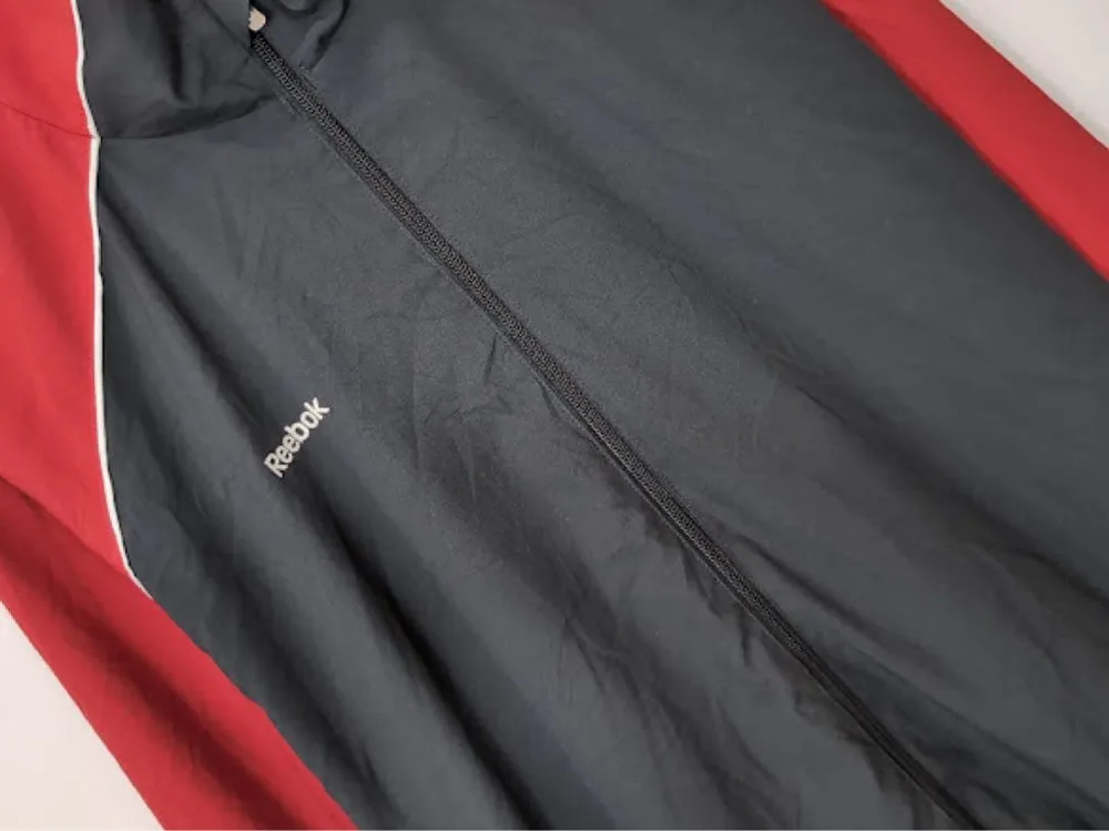Reebok ナイロンジャケット トラックジャケット ブラック レッド