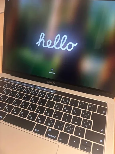 MacBook Pro 13 Core i5 メモリー8GB Touch Bar