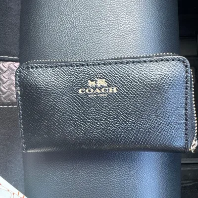 COACH コーチ カードケース ブラック ファスナー付き