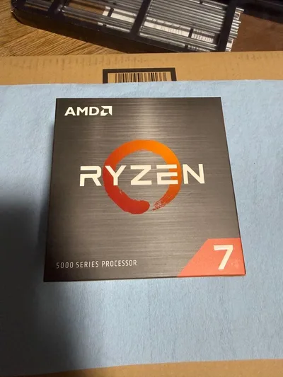 AMD Ryzen 7 5800XT CPU 本体 新品