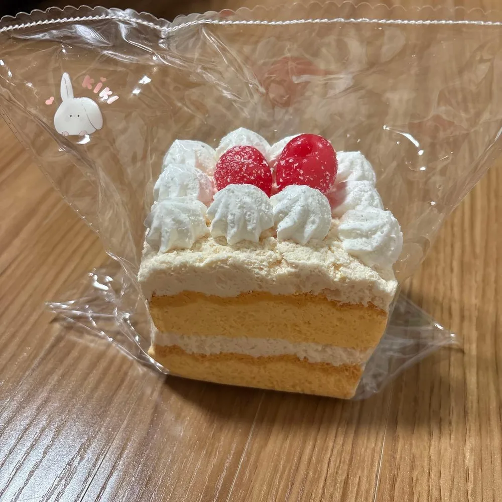 最終値下げ! kikisquishy xlサイズ チェリーケーキ 氷バター