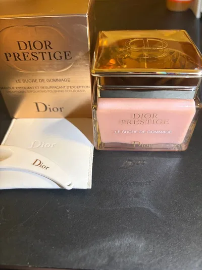 Dior プレステージ ル ゴマージュ 洗顔料 (新品・未使用)