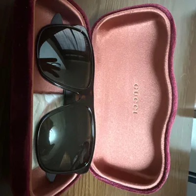 Gucci sunglasses