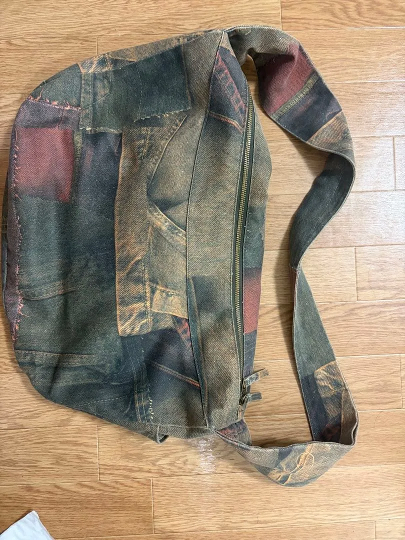 ZARA ショルダーバッグ