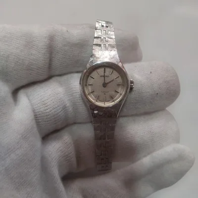 稼働品SEIKO レディース 手巻き 腕時計 17石