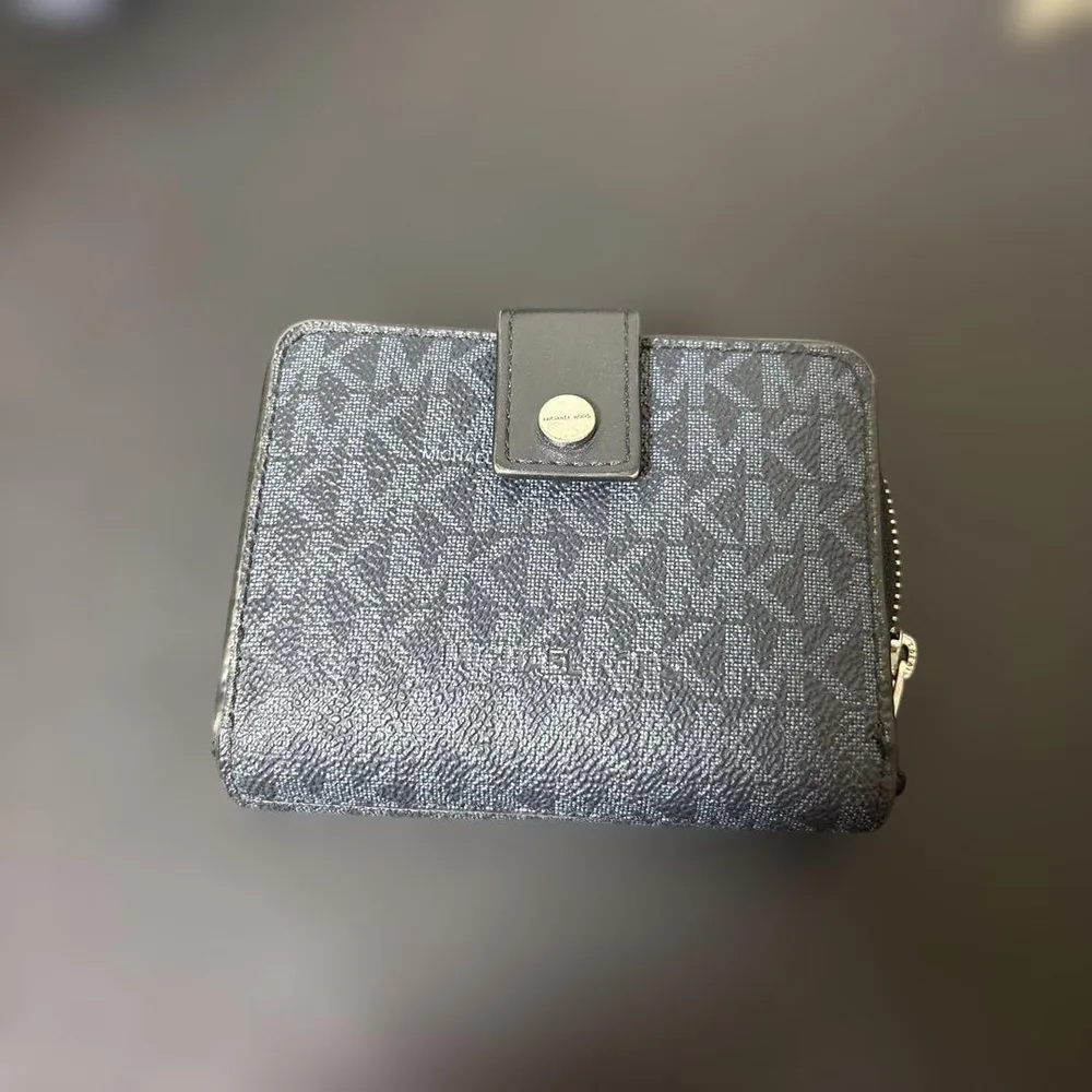 MICHAEL KORS キーケース 小銭入れ ブラック