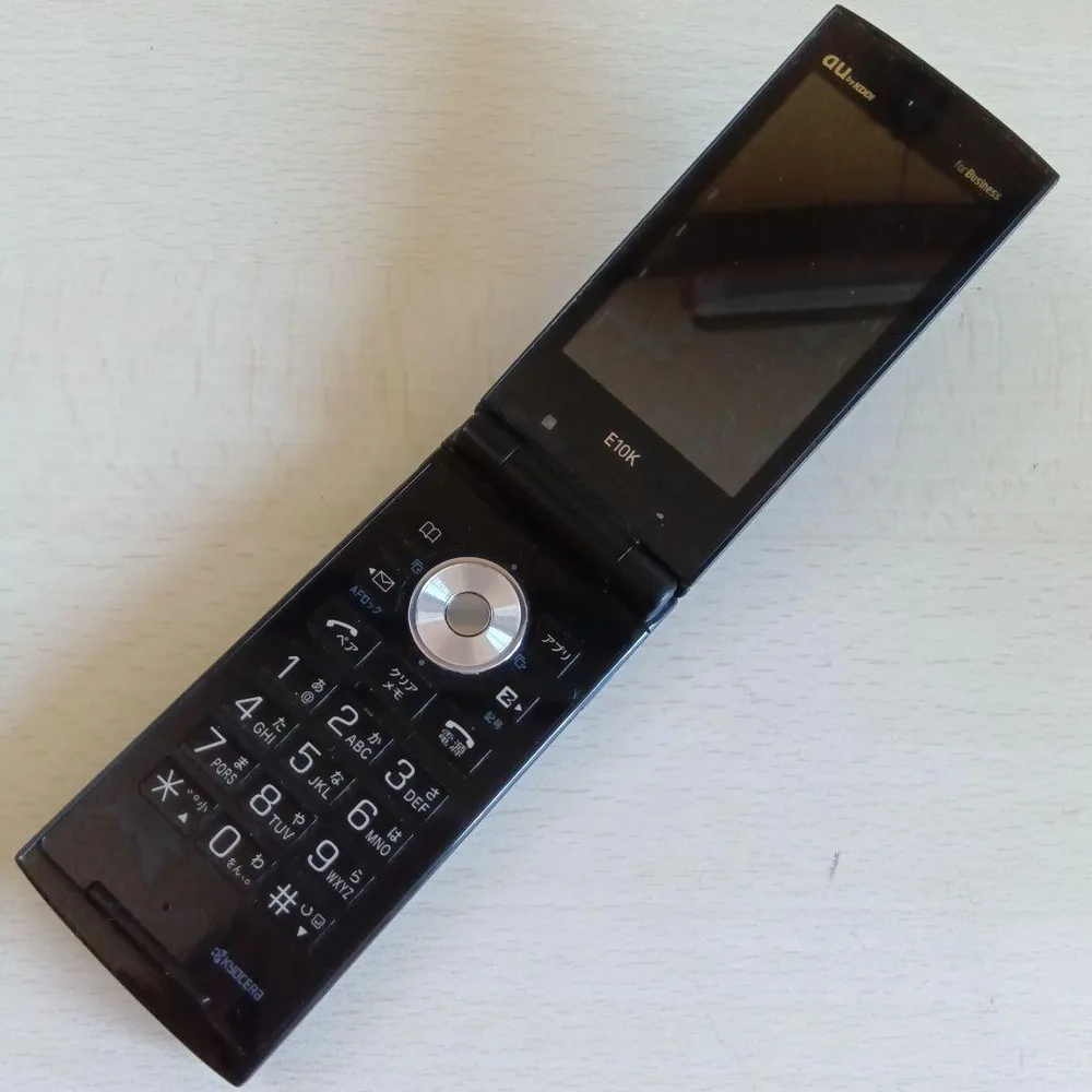 ✿au 京セラ 携帯電話 E10K ブラック ガラケー 本体 レトロ 動作品✿