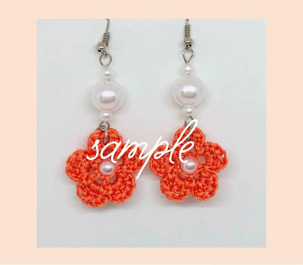 お花 パール≪橙≫イヤリング / ピアス