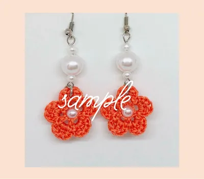 お花 パール≪橙≫イヤリング / ピアス
