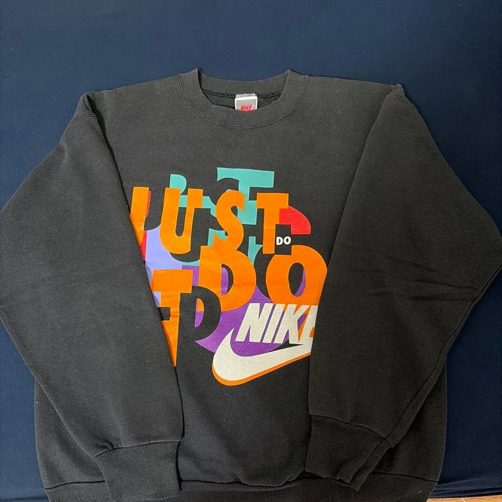 少し美品 NIKE ナイキ ビッグロゴ デカロゴ 裏起毛 スウェット