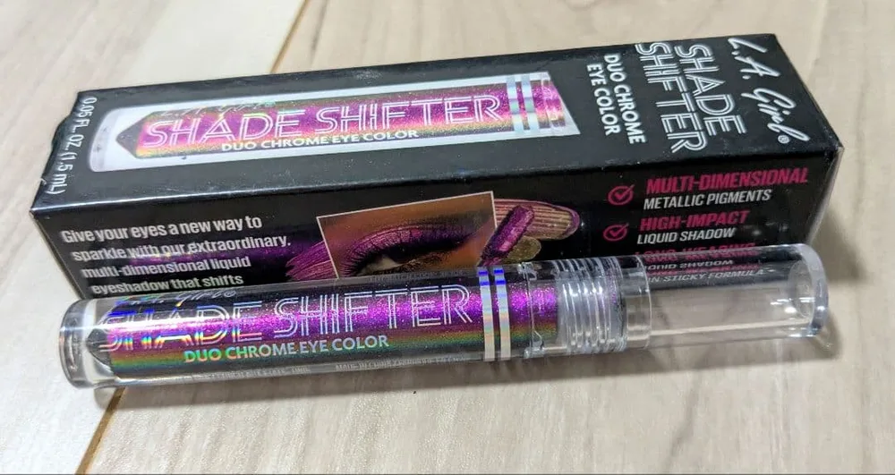 L.A. Girl SHADE SHIFTER リキッドアイシャドウ