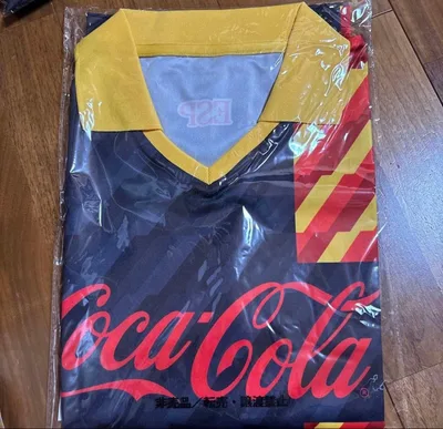 コカコーラ サッカー ワールドカップ スペイン ユニホーム