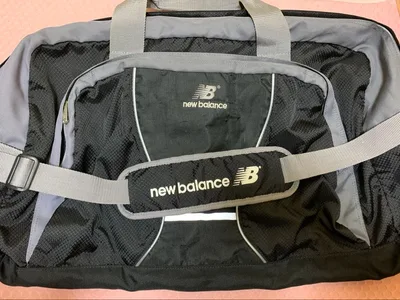 New Balance ボストンバッグ ブラック