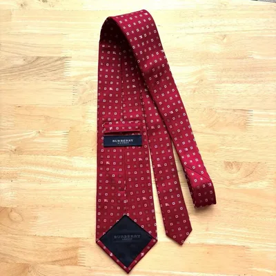 新品未使用 BURBERRY LONDON ネクタイ レッド 小紋柄