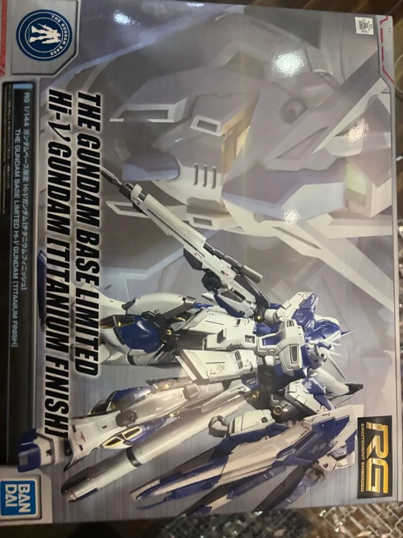 กันดั้มเบสลิมิเต็ด!! ️ RG 1/144 Hi-ν Gundam Titanium Finish