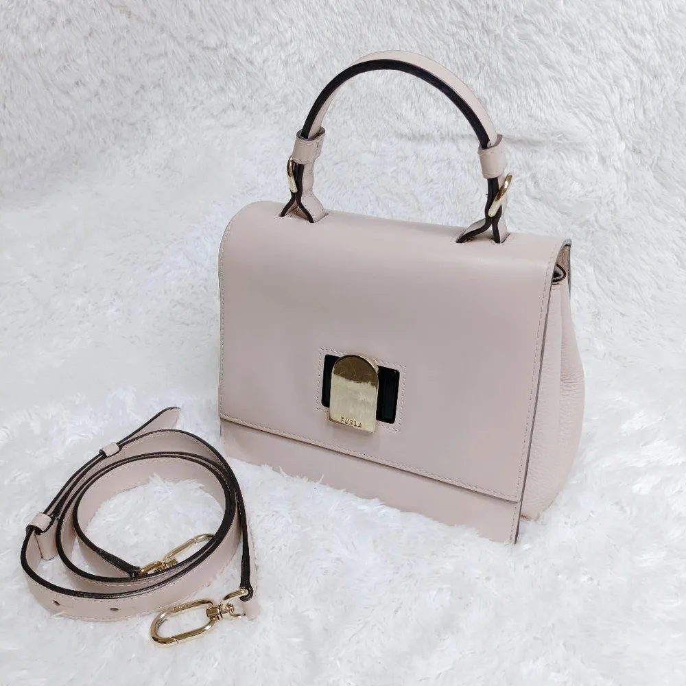 FURLA フルラ ショルダーバッグ EMMA エマ ハンドバッグ ベージュ