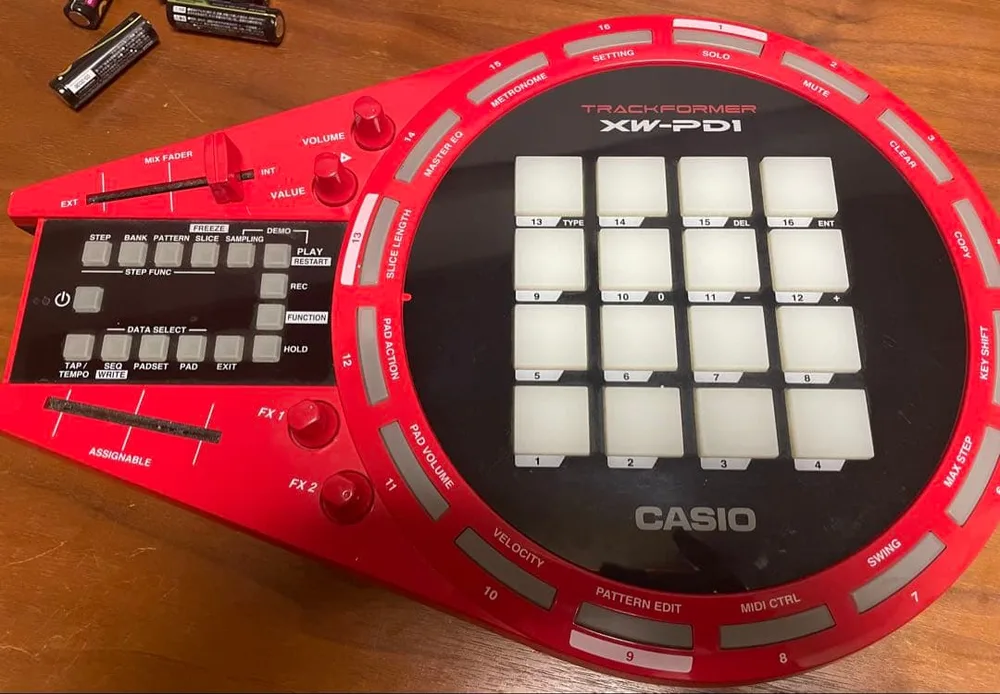 ตัวเครื่อง CASIO TRACKFORMER XW-PD1