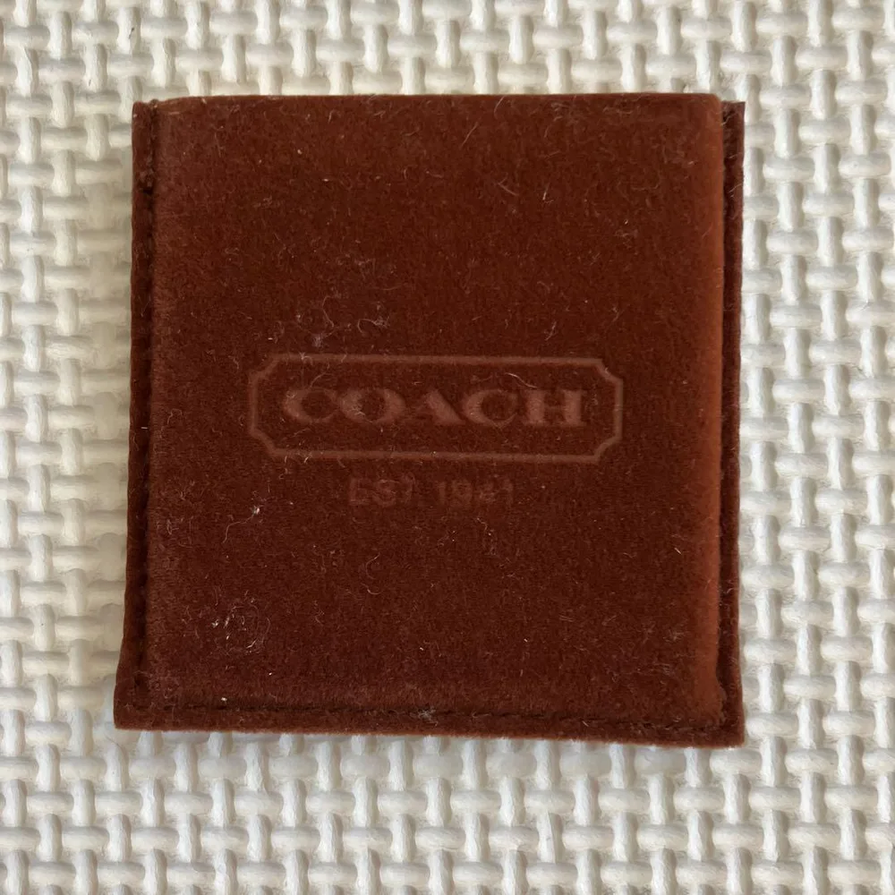 COACH コーチ コンパクトミラー 手鏡 ゴールド