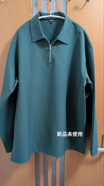 ITEMS URBAN RESEARCHハーフジップシャツグリーン L新品未使用