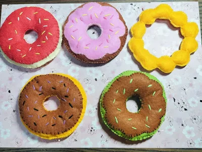 ハンドメイド フェルトおままごと ドーナツ 5個セット