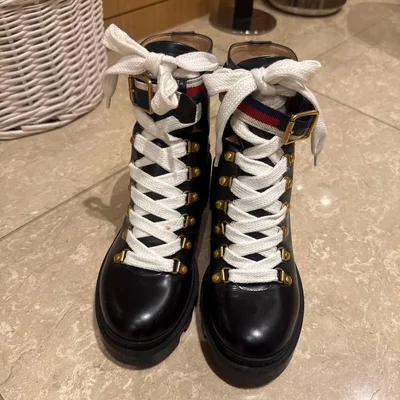 GUCCI グッチ レースアップ アンクルブーツ 36 ブラック シェリーライン