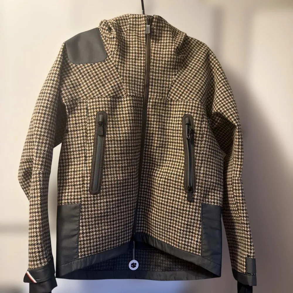 MONCLER GRENOBLE 千鳥格子柄 フード付きジャケット