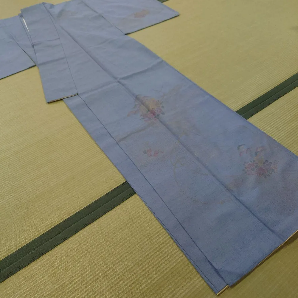 การเยี่ยมชมผ้าพงกี้ที่เบตสึจะสวมซับในผ้าไหมแท้มีงานต้นฉบับสีทอง