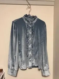 ブルー ベロア フリル長袖ブラウス