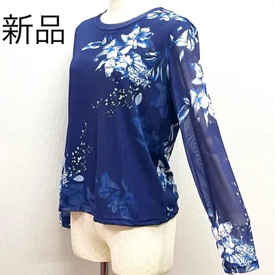 新品 レディースカットソー Tシャツ パワーネット ネイビーに白い花