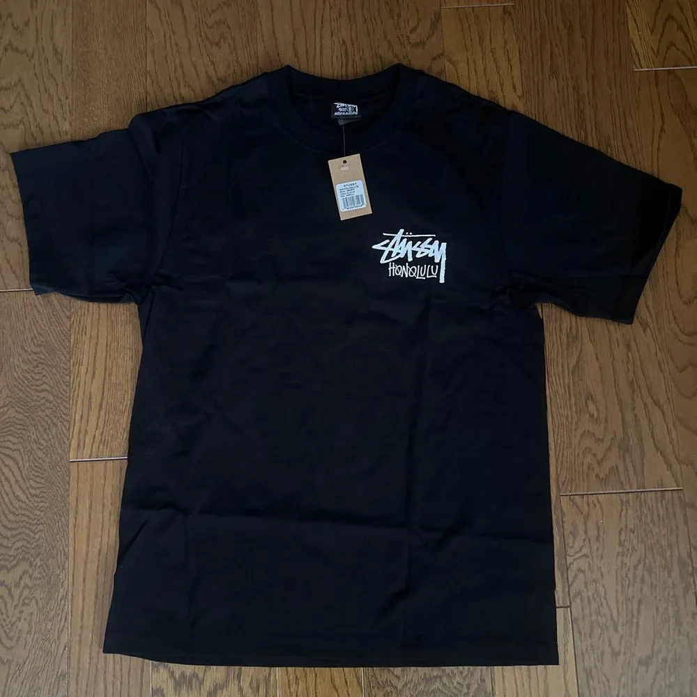 新品STUSSY ステューシー Honolulu Tシャツ ホノルル限定サイズS
