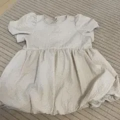 オフホワイトジャガードペプラムブラウス パフスリーブ