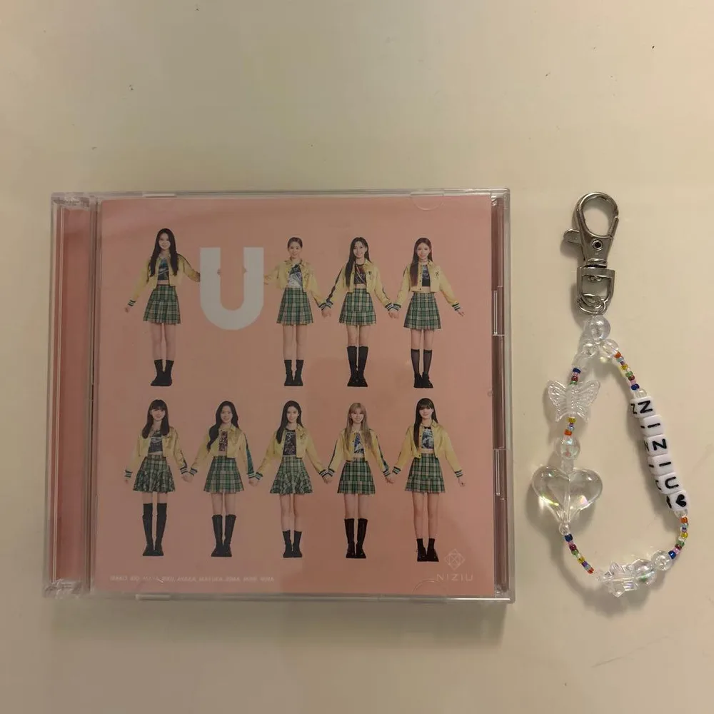 NiziU U アルバム CD ハンドメイドキーホルダー付き