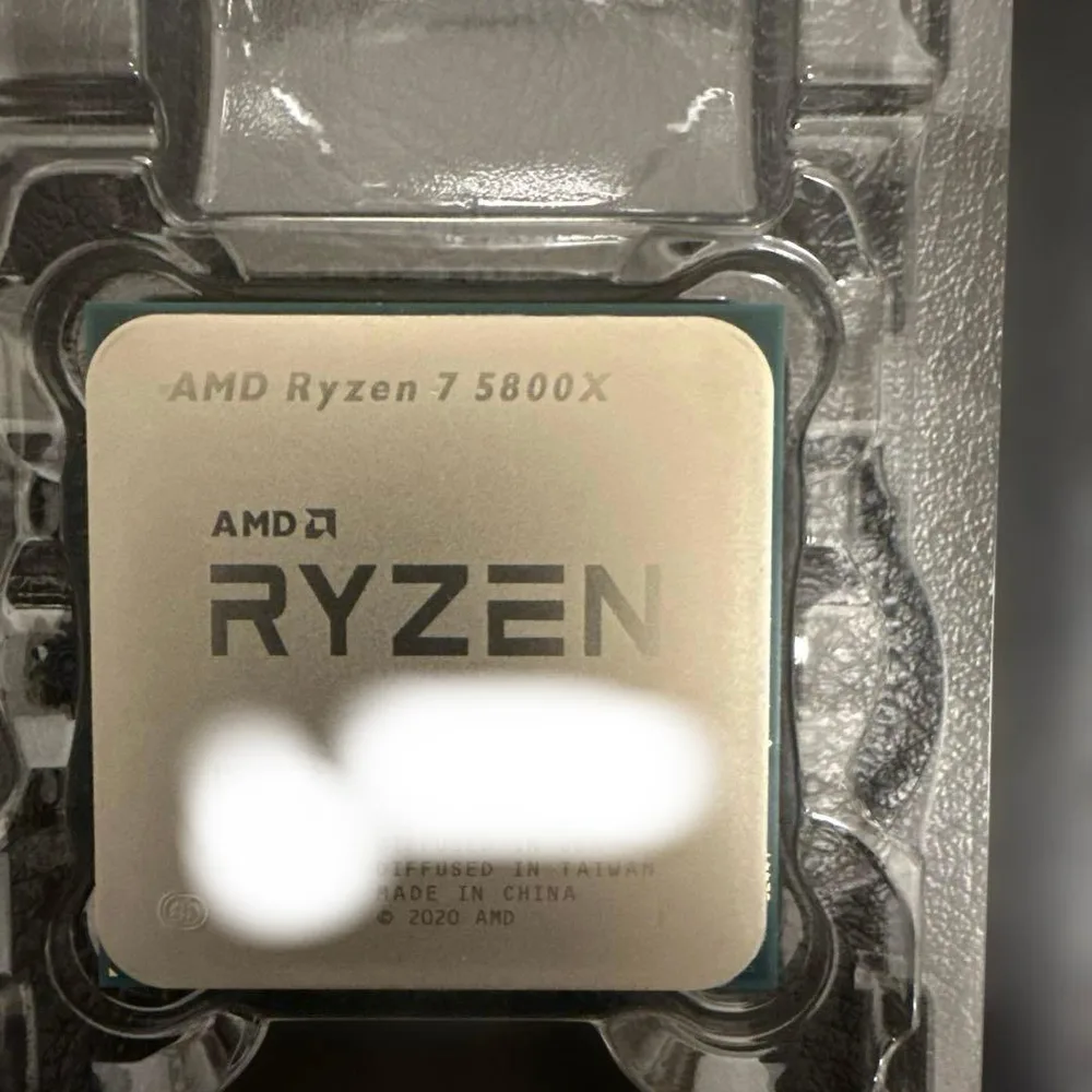 AMD Ryzen 7 5800X CPU 本体