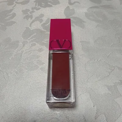 VALENTINO リップ 140R