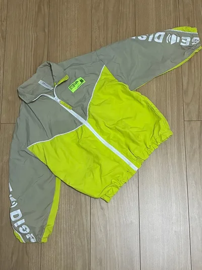 F.P. キッズ ウィンドブレーカー 120cm
