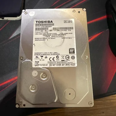TOSHIBA 3.5インチHDD 2TB DT01ABA200V 本体