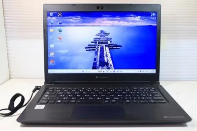 東芝dynabook S73/FR i5 1020u Win11バッテリー良好品