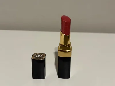 CHANEL ルージュ ココ フラッシュ 82 ライブ