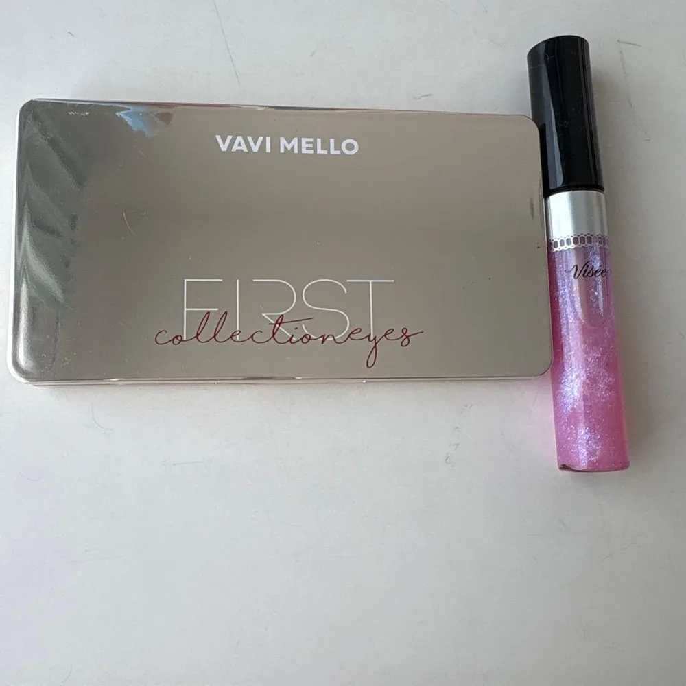 VAVI MELLO アイシャドウパレット&Visee リップグロス