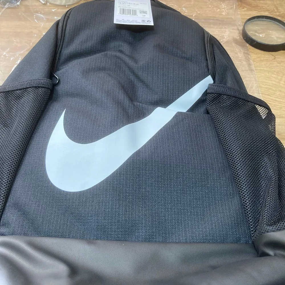 NIKE バックパック リュック 新品未使用本日限定価格です。