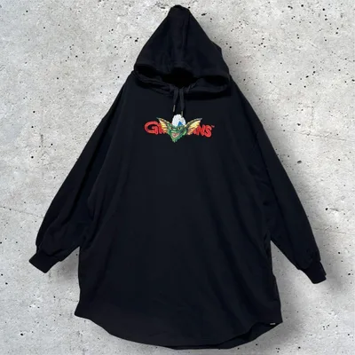 グラニフ グレムリン 刺繍 パーカーワンピース 黒 LadyF