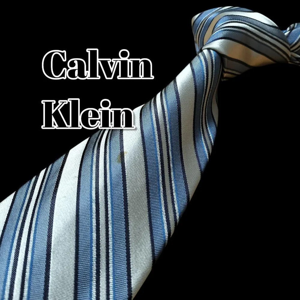 ★Calvin Klein★ カルバンクライン グレー/ブルー系 ストライプ