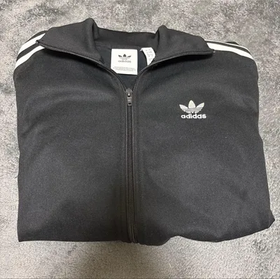 adidas トラックジャケット ブラック