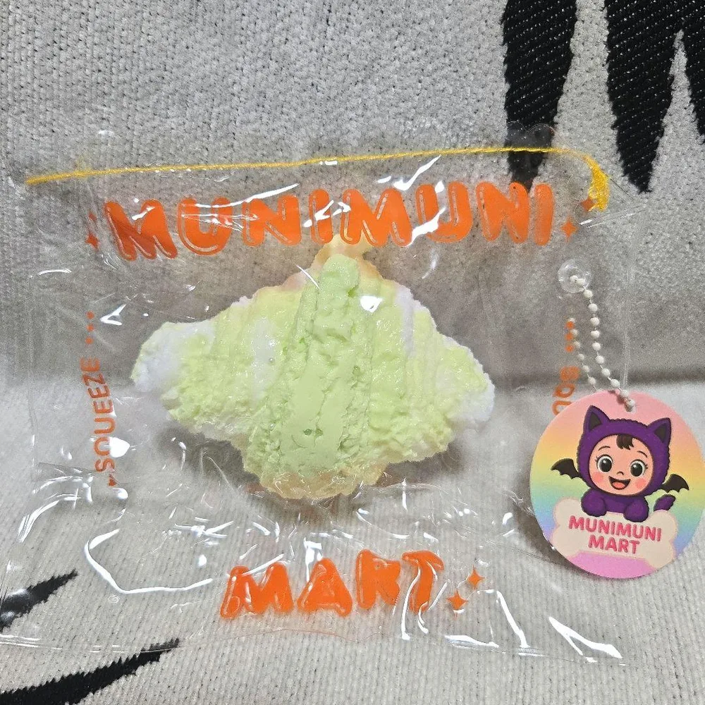 MUNIMUNI MART スクイーズ クロワッサン