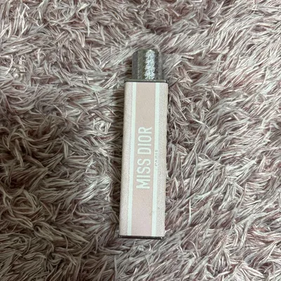 Miss Dior ブルーミングブーケ ミニミス ソリッドパフューム